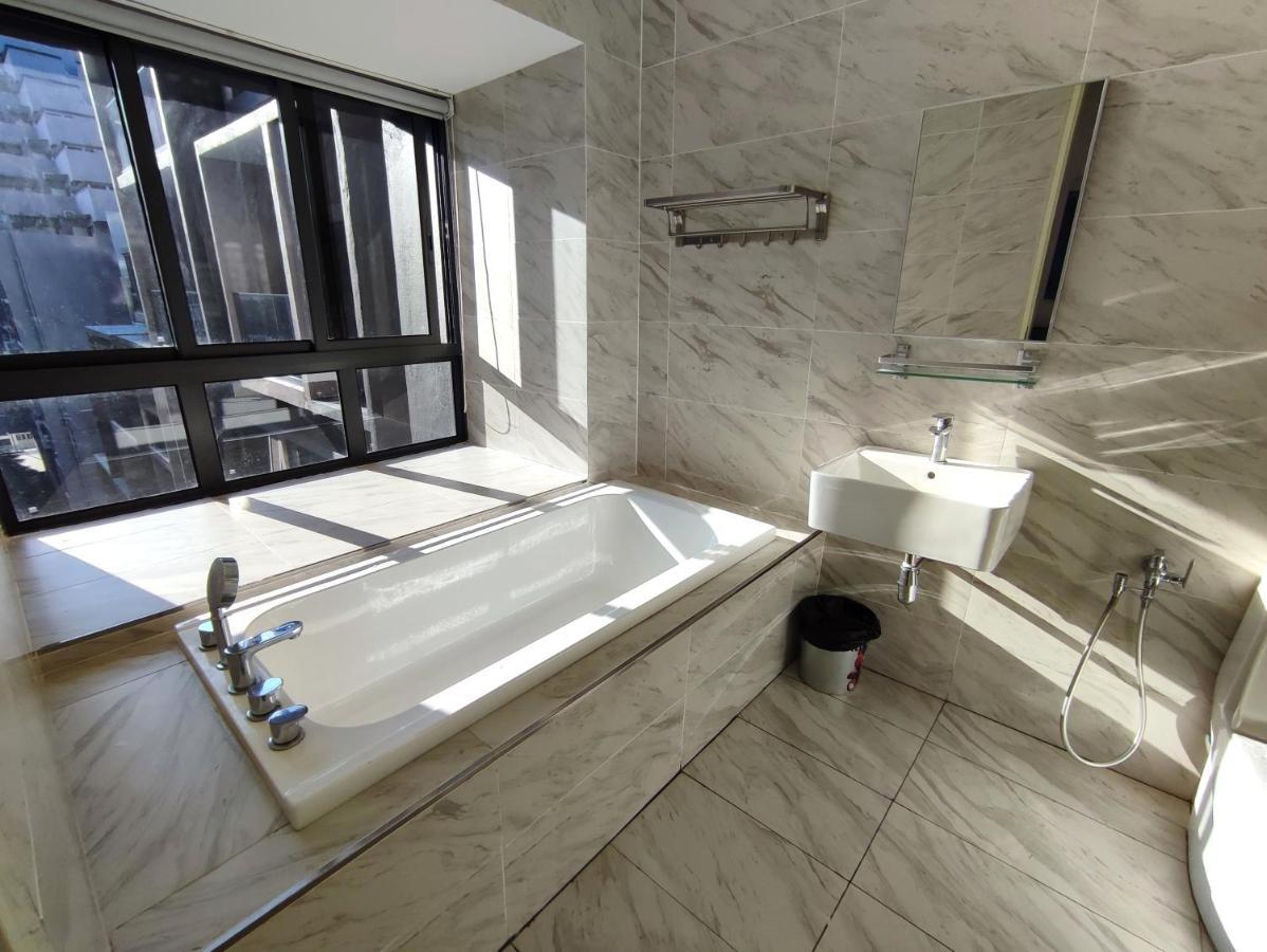 Melaka Town - Imperio Residence Studio With Bathtub Eksteriør billede